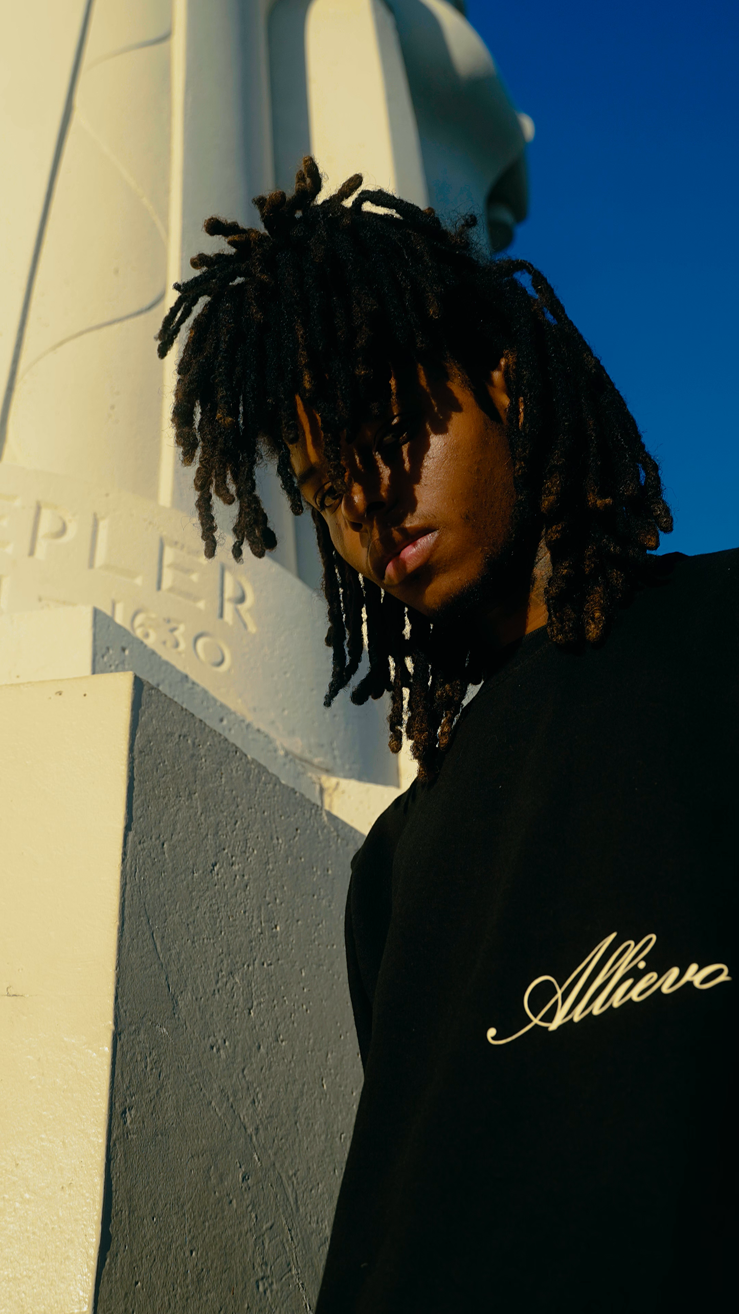 'Signature' Noir & Creme